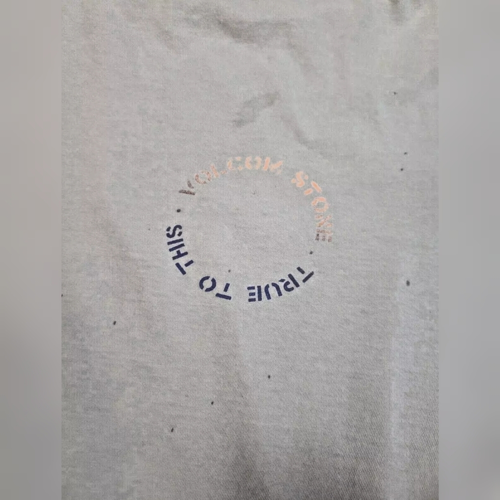 Volcom t-shirt - Picture 2 of 9
